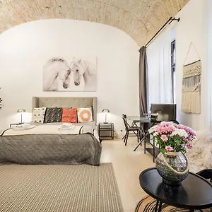 Апартаменты Urban Stable Luxury, Будапешт